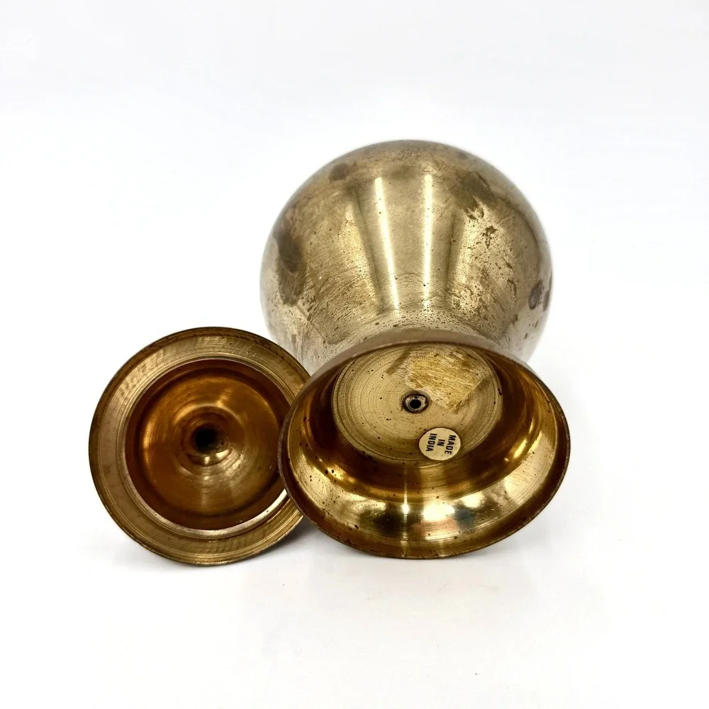 Vintage Brass Ginger Jar Urn with Lid Made in India Patina Decor 7.5 Inch‎